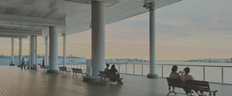 金沢港クルーズターミナル